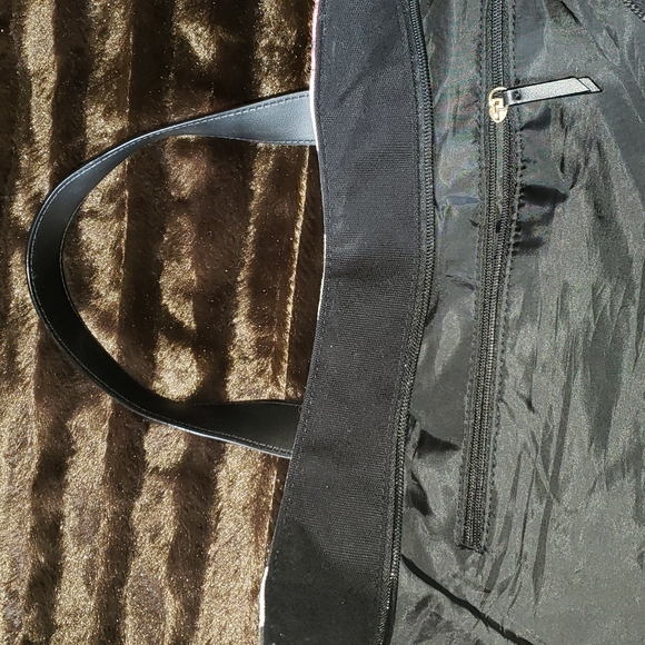 Victorias Secret Floral Wildflower Zippered Weekender Travel Tote - Picture 9 of 10